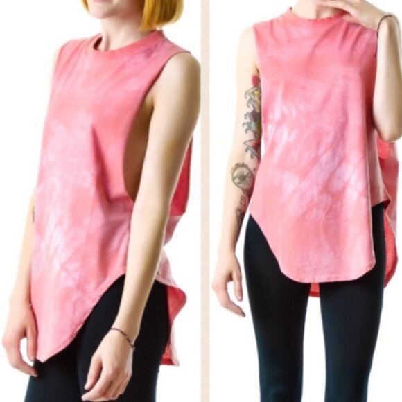 ✔️ #21 Brand new Somedays Lovin Fear is a liar muscle tank NWT - Picture 2 of 3